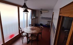 Apartamentos Casa May 2 - Centro Benidorm- Solo Mayores De 30 Anos Y Familias